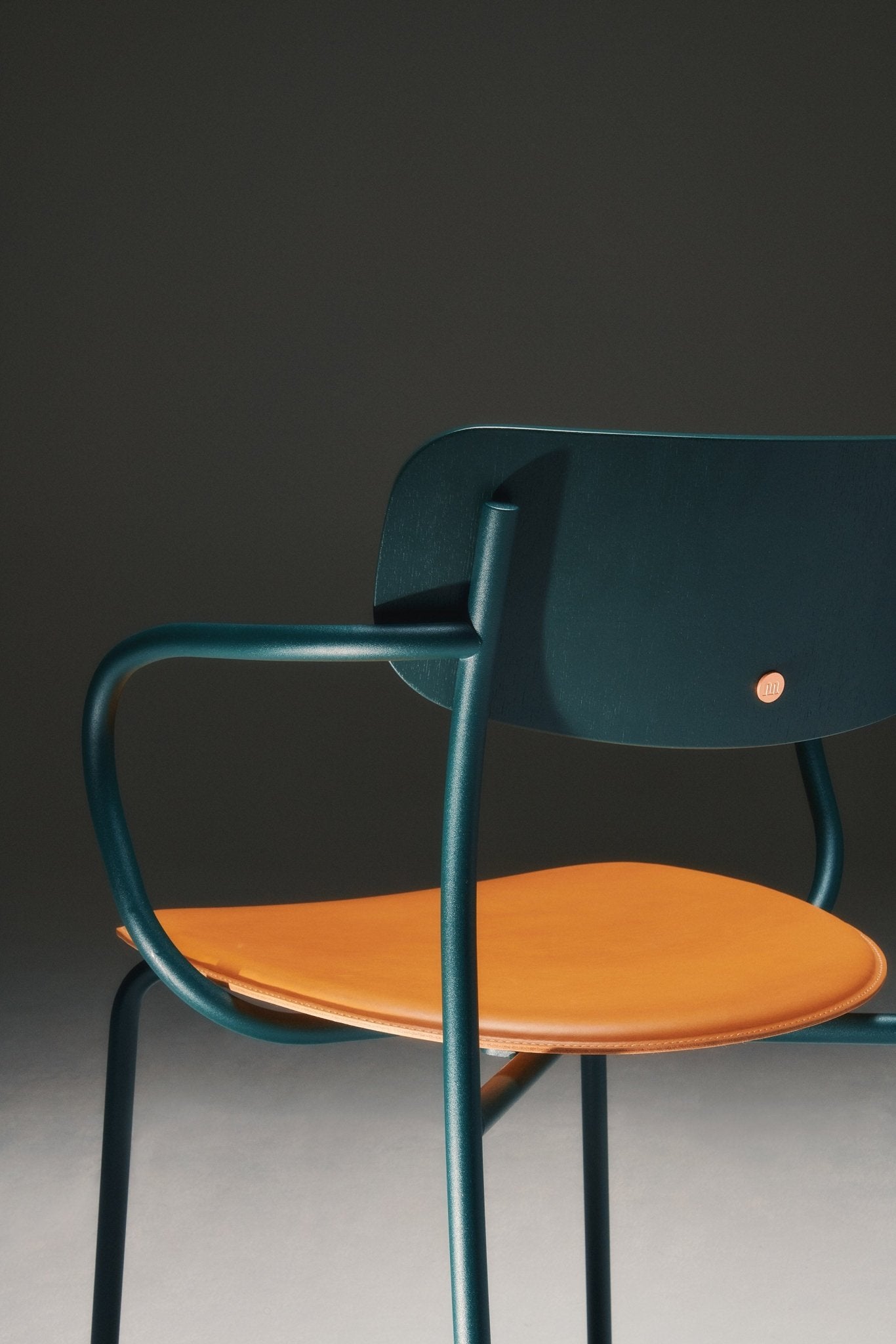 Wind Chair - District Furniture