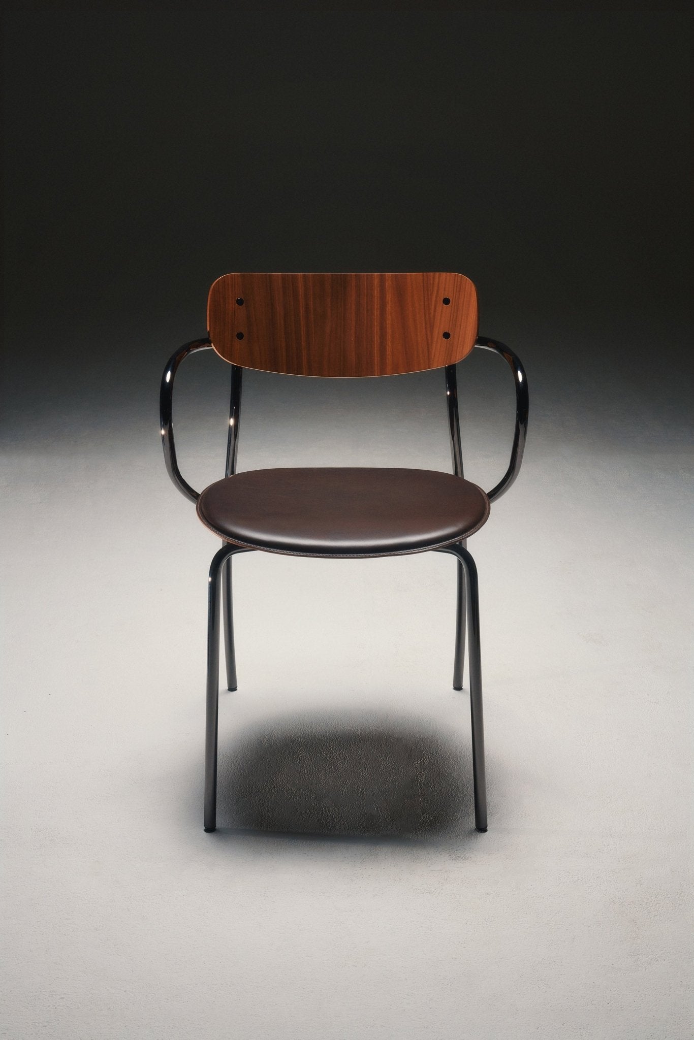 Wind Chair - District Furniture